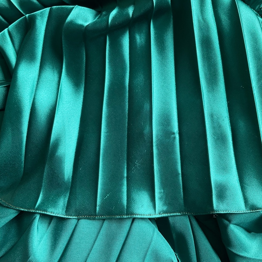 Baltic Born Sandra dress in Emerald - Picture 7 of 7
